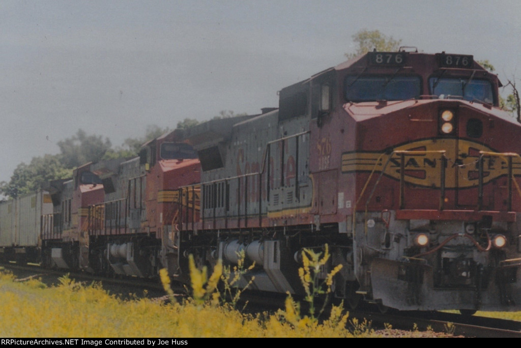 BNSF 876 West